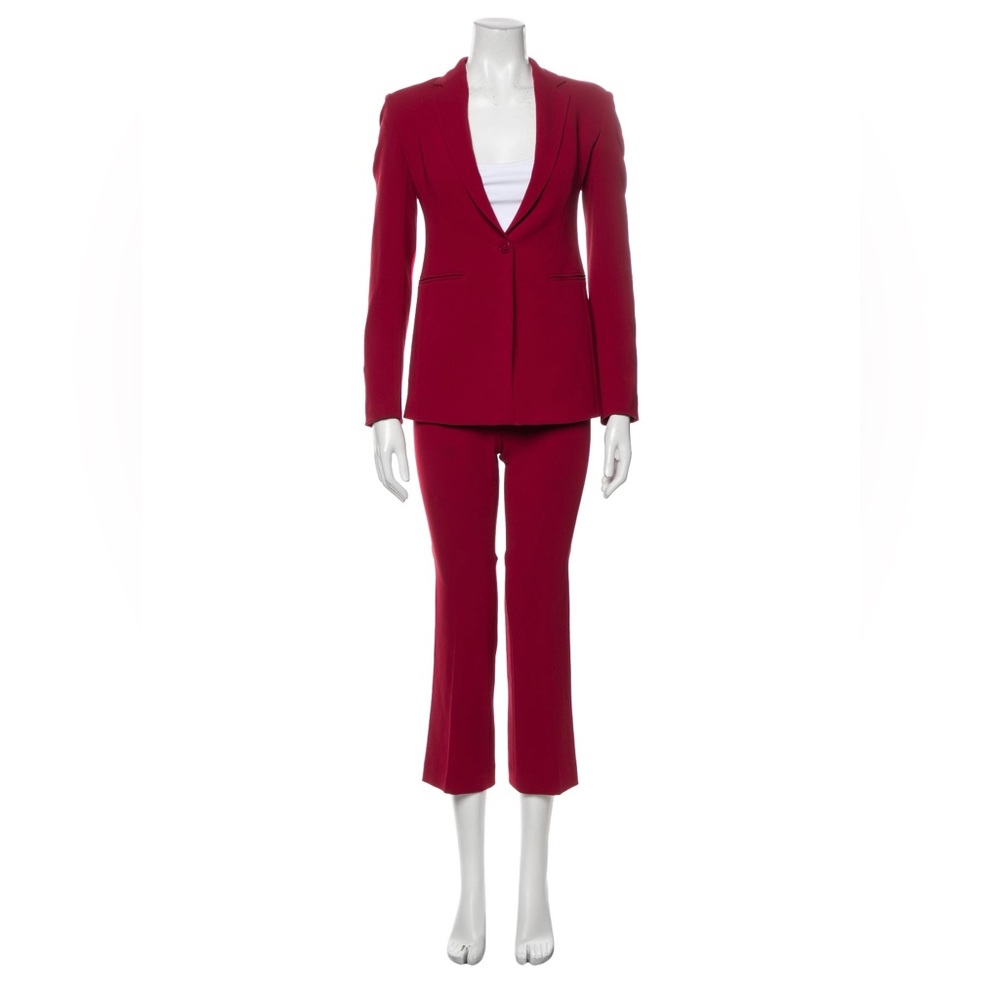 Cherry-red Theory pantsuit